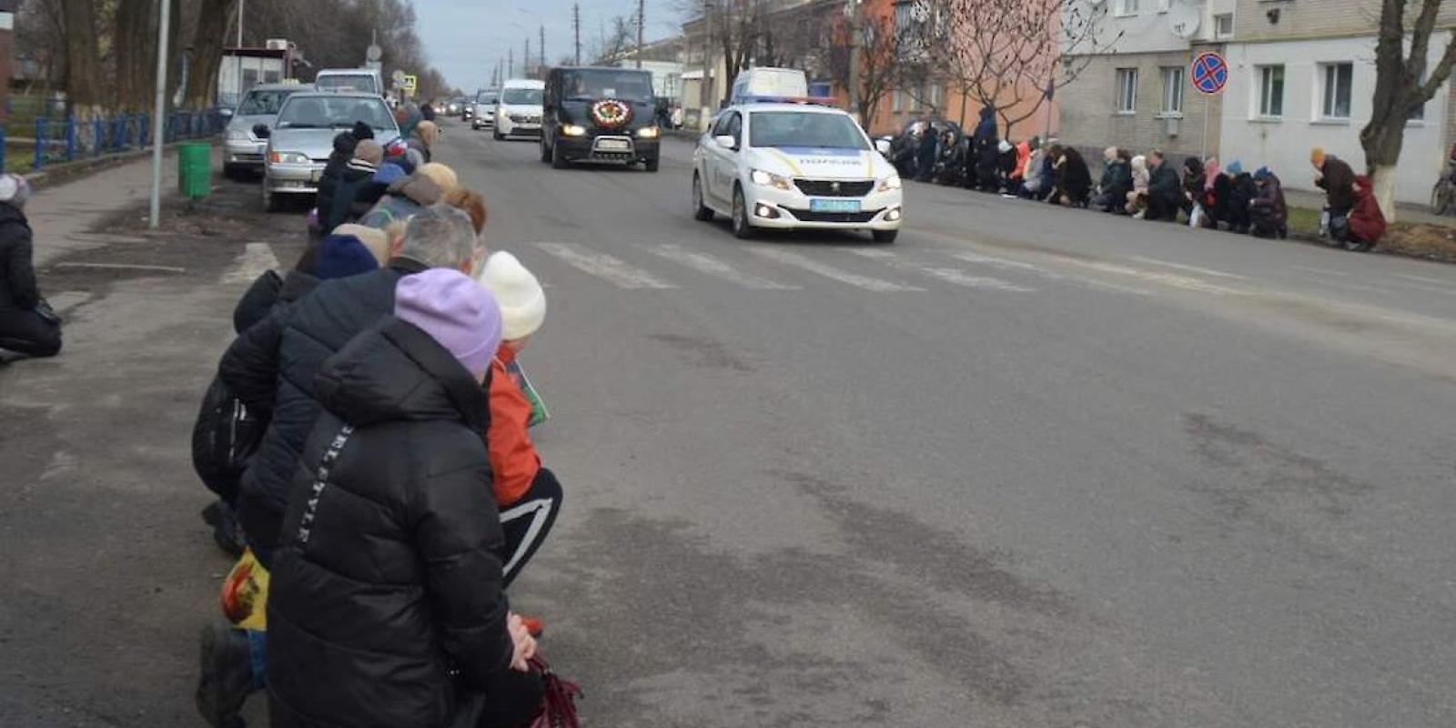 У Кагарлику попрощалися із 28-річним бійцем Євгенієм Кратюком