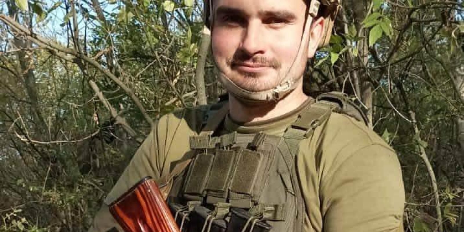 Бородянська тергромада провела в останню путь воїна Олексія Козленка