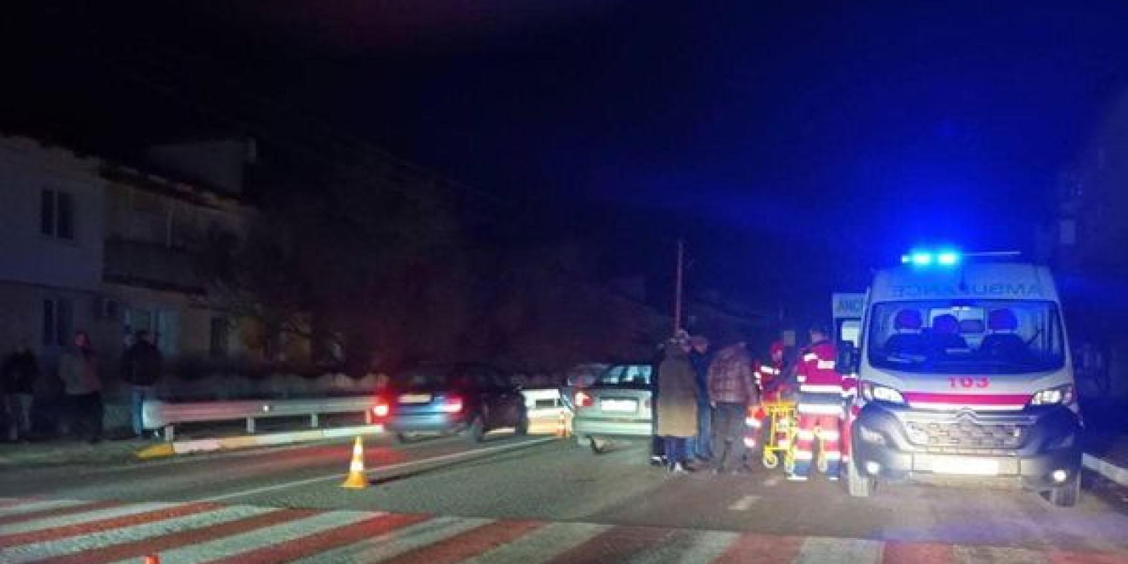 На Київщині два ДТП за участі пішоходів: постраждалих з переломами забрала швидка