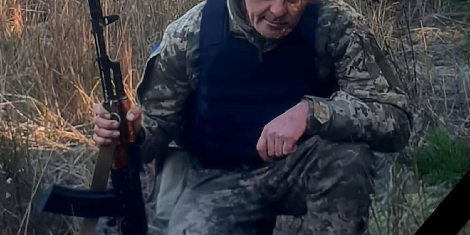 На Київщині провели в останню путь бійця із Василькова Віктора Ярмоленка