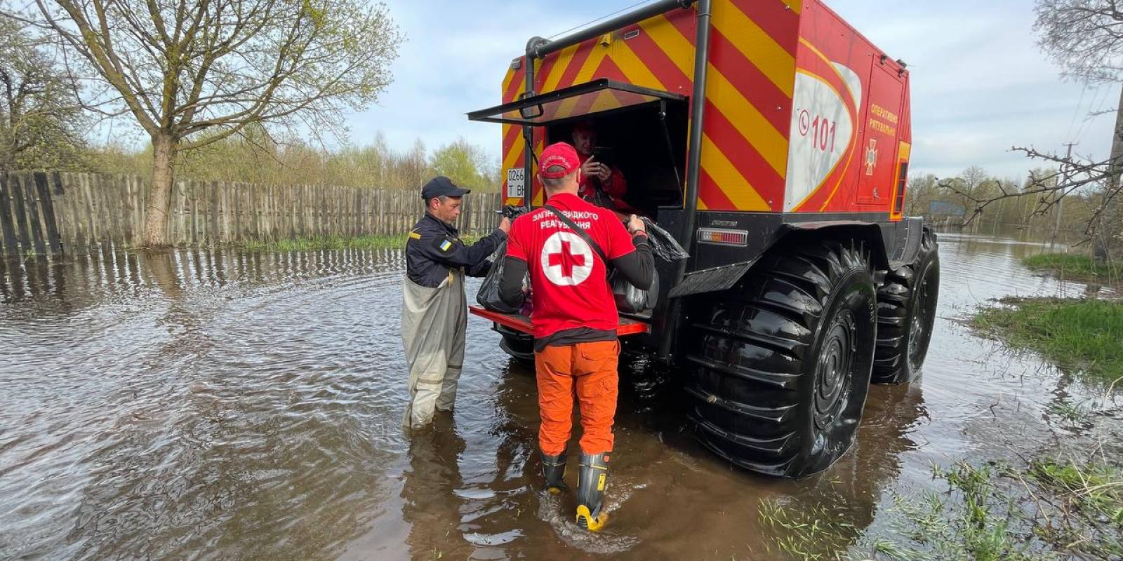 На Київщині підтопленими залишаються понад 200 дворів