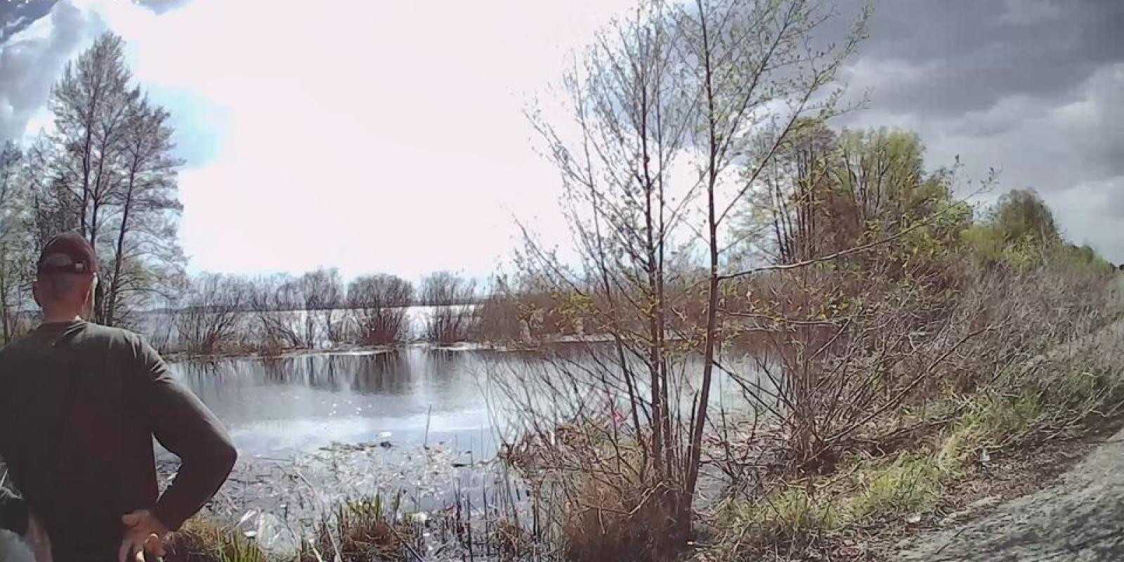 На Канівському водосховищі на Київщині затримали рибалок На Канівському водосховищі на Київщині затримали рибалок