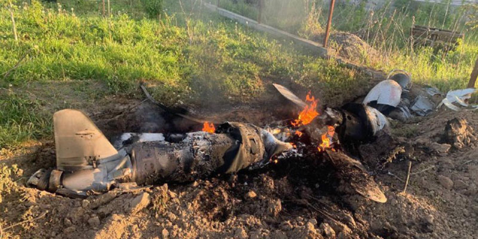 Поліція показала уламки збитих ракет на Київщині Поліція показала уламки збитих ракет на Київщині