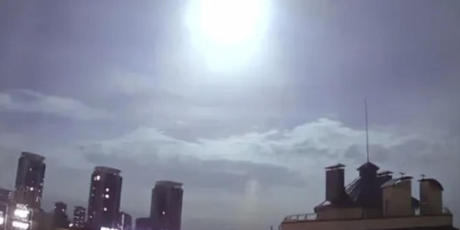 Названо попередню причину загадкового вибуху із спалахом на Київщині Названо попередню причину загадкового вибуху із спалахом на Київщині