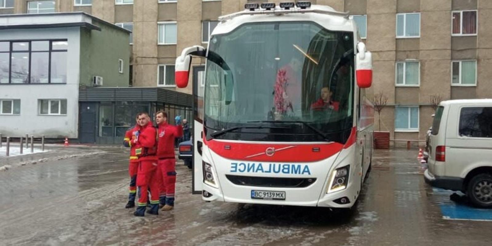 Авіакатастрофа у Броварах: важких поранених відвезли до Австрії Авіакатастрофа у Броварах: важких поранених відвезли до Австрії