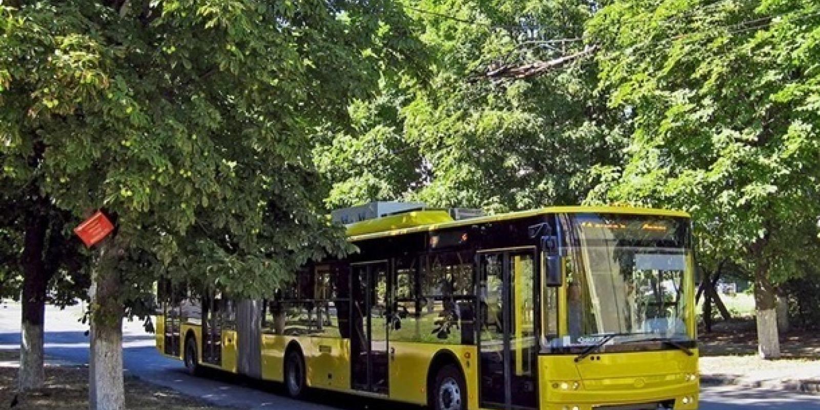 У Києві можуть підняти ціни на проїзд у громадському транспорті У Києві можуть підняти ціни на проїзд у громадському транспорті