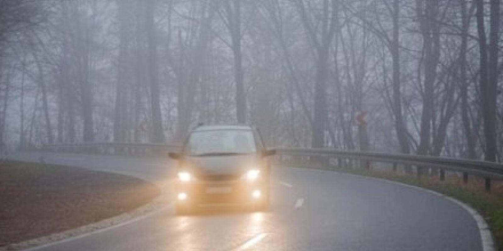 Сьогодні Київщину накриє туман: водіїв попередили про небезпеку