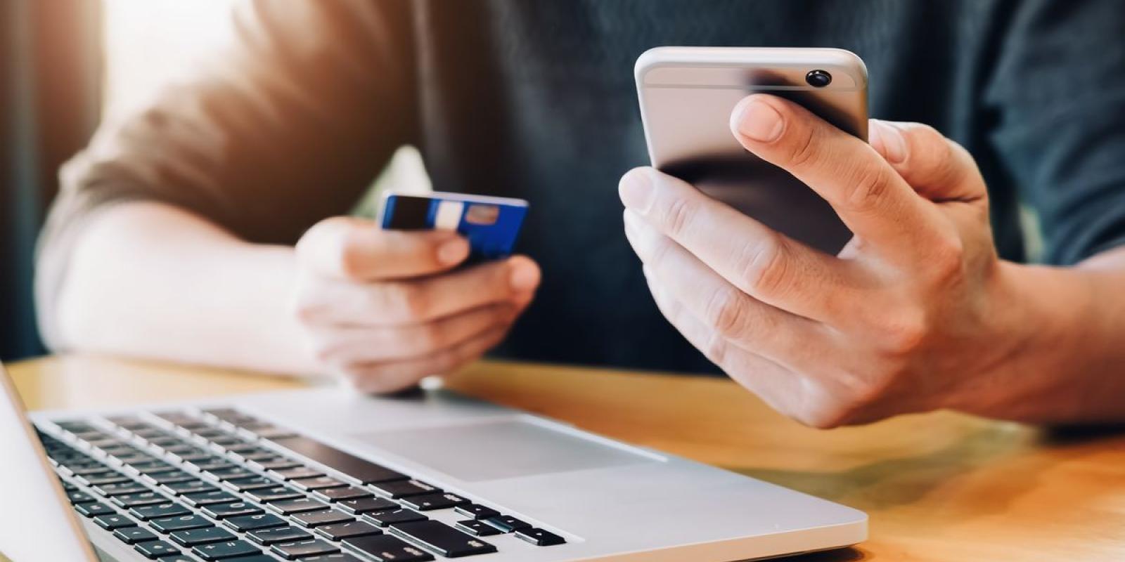 Документ з підробленою печаткою та підписом: на Київщині показали листи від шахраїв, які наживаються на війні