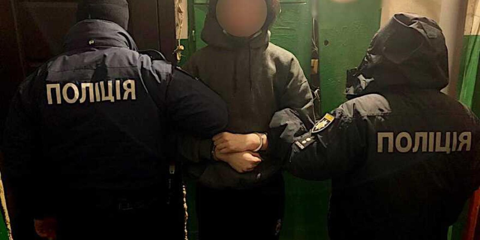  На Київщині молодий чоловік зарізав рідного батька 