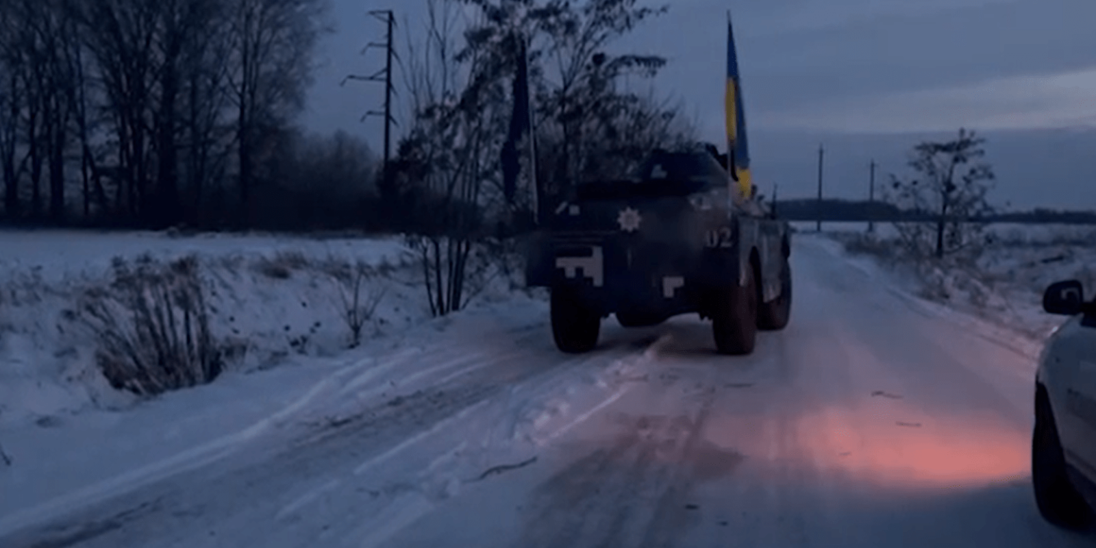 На Київщині машина з’їхала у кювет через ожеледицю