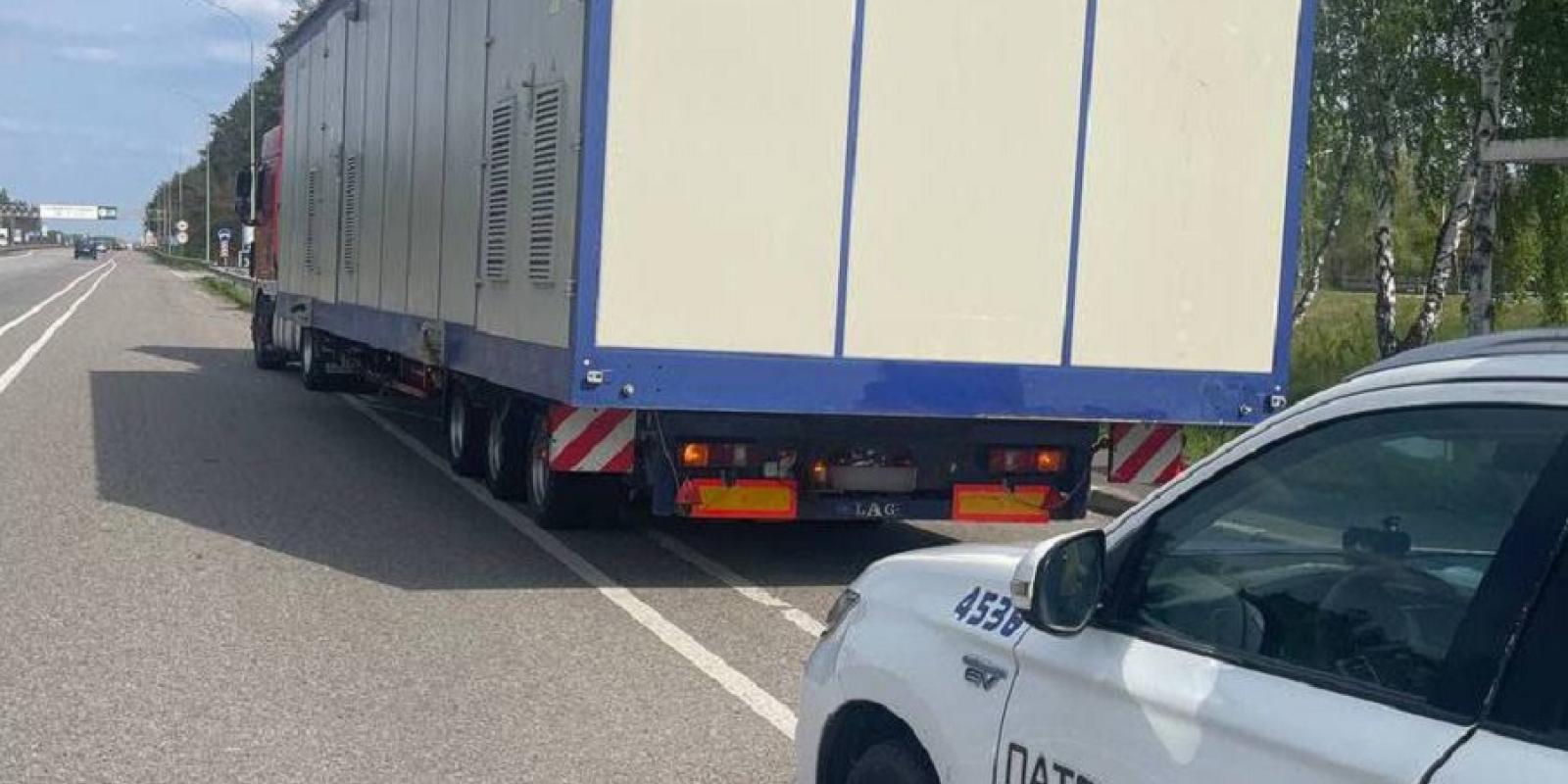 На Київщині водій за 400 грн хотів відкупитися від поліцейських На Київщині водій за 400 грн хотів відкупитися від поліцейських