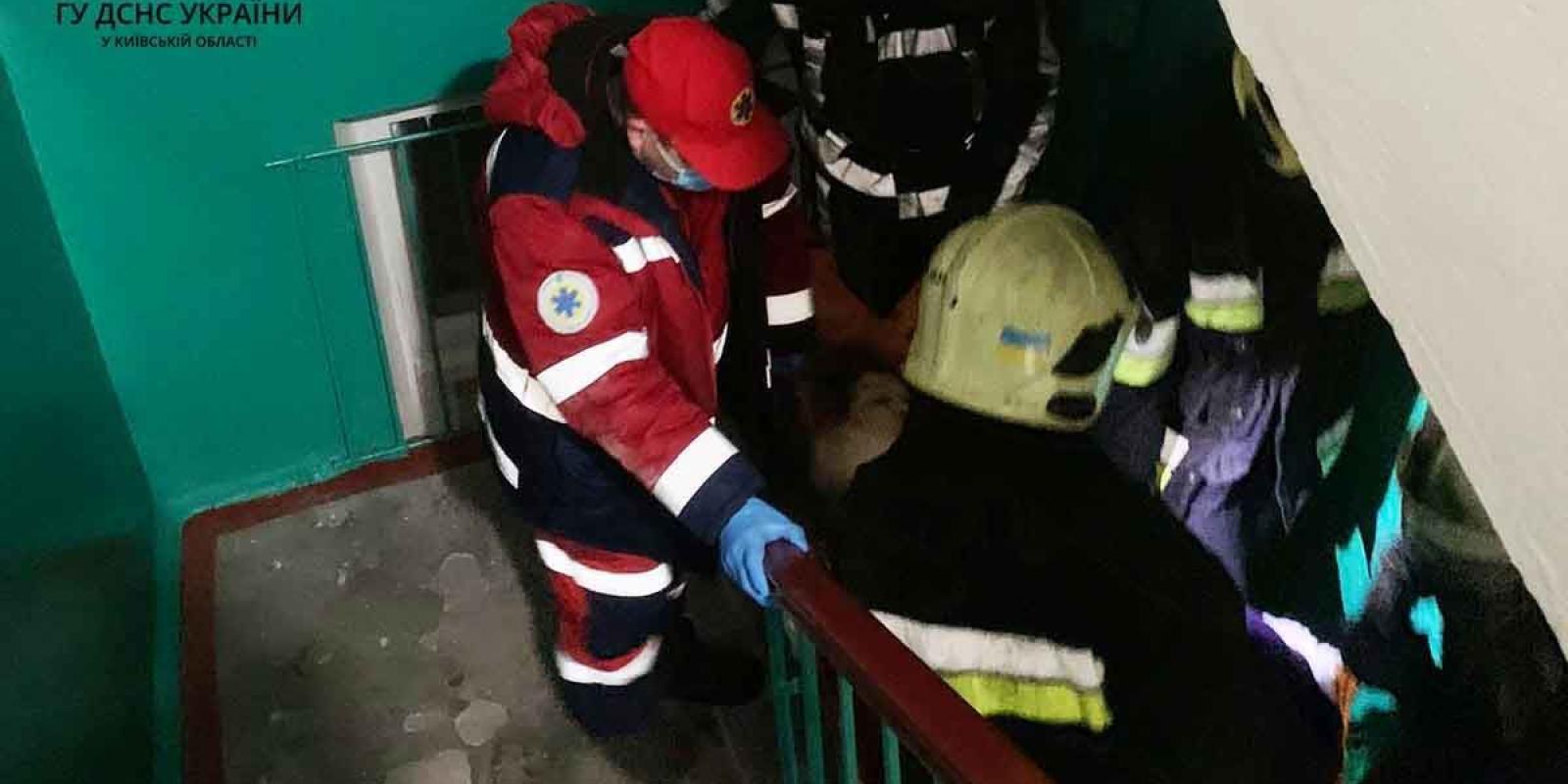 На Київщині через електропростирадло спалахнула пожежа в квартирі: постраждала жінка На Київщині через електропростирадло спалахнула пожежа в квартирі: постраждала жінка