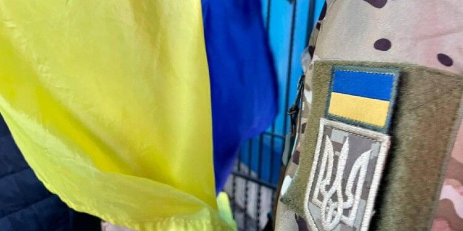 Остання дорога Героя: Фастівська громада вночі живим коридором зустріне земляка