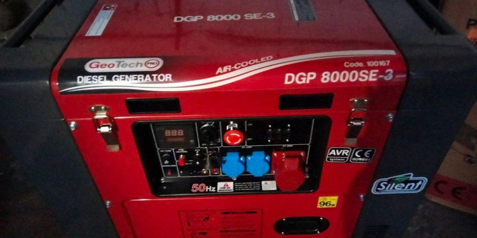 Макарівська громада отримала потужні генератори для закладів освіти