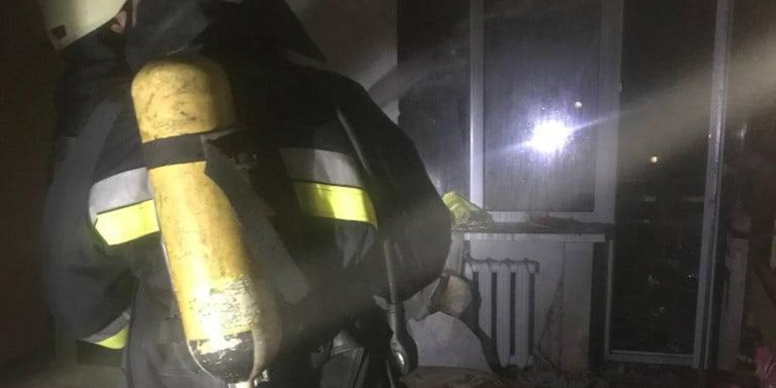 У одній із квартирі в Броварах загорівся диван: чотирьох мешканців евакуйовано