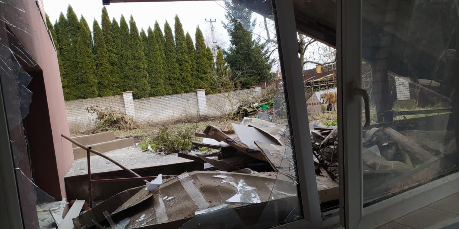 В Бучанському районі пошкоджено будинки внаслідок ракетного удару