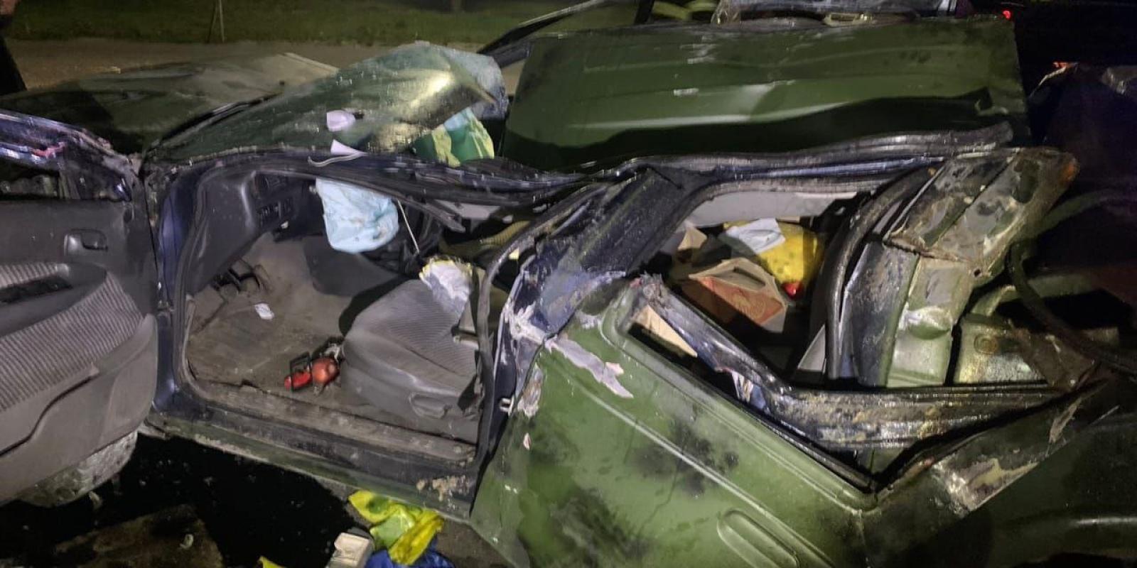 Жахлива аварія на Київщині: загинула людина Жахлива аварія на Київщині: загинула людина