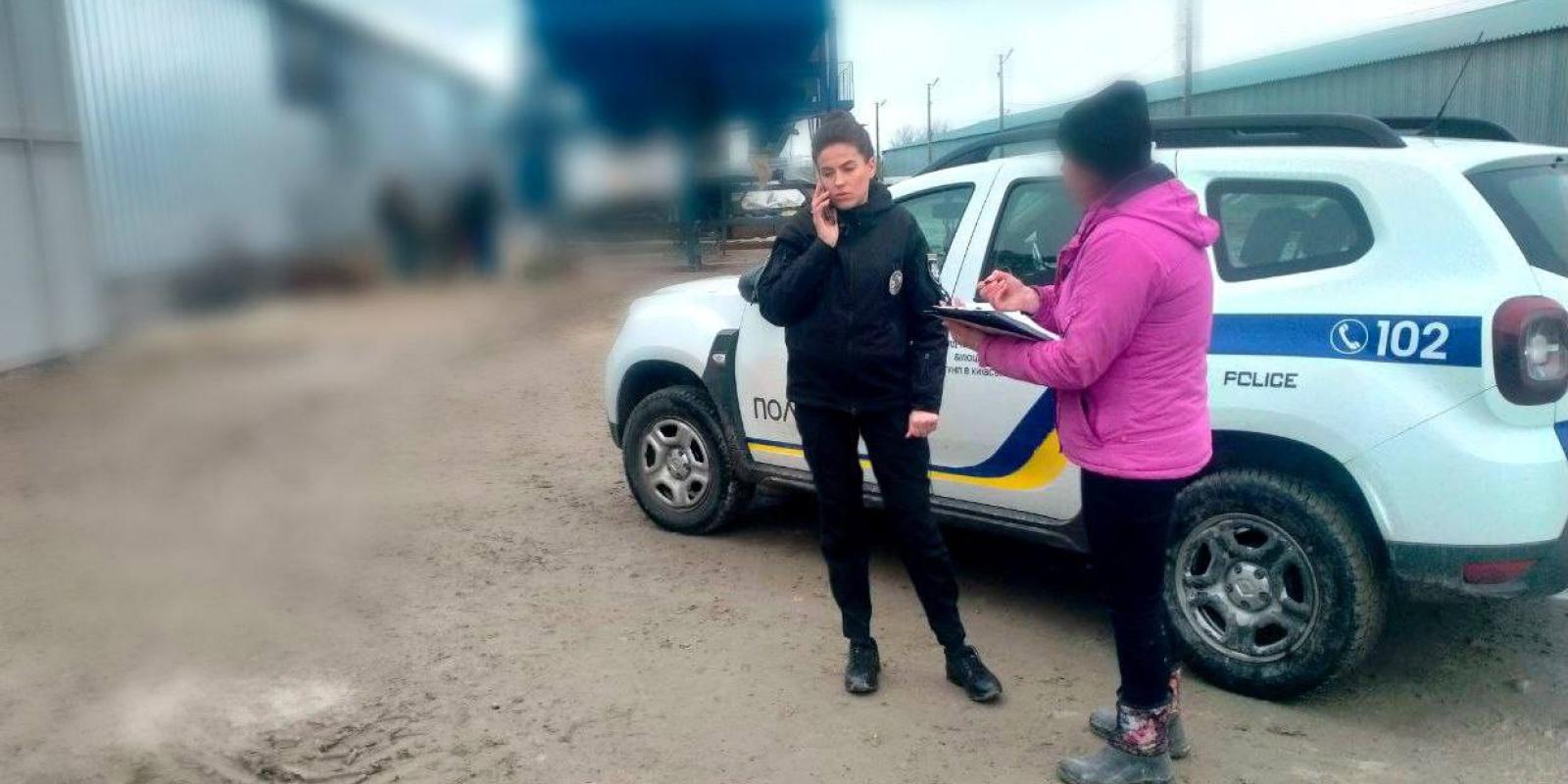 В селі на Київщині на підприємстві водій переїхав вантажівкою чоловіка В селі на Київщині на підприємстві водій переїхав вантажівкою чоловіка