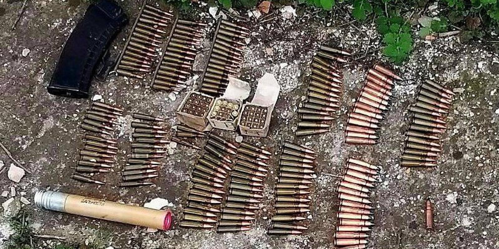 В селі на Київщині працівники газової служби знайшли сумку з боєприпасами В селі на Київщині працівники газової служби знайшли сумку з боєприпасами