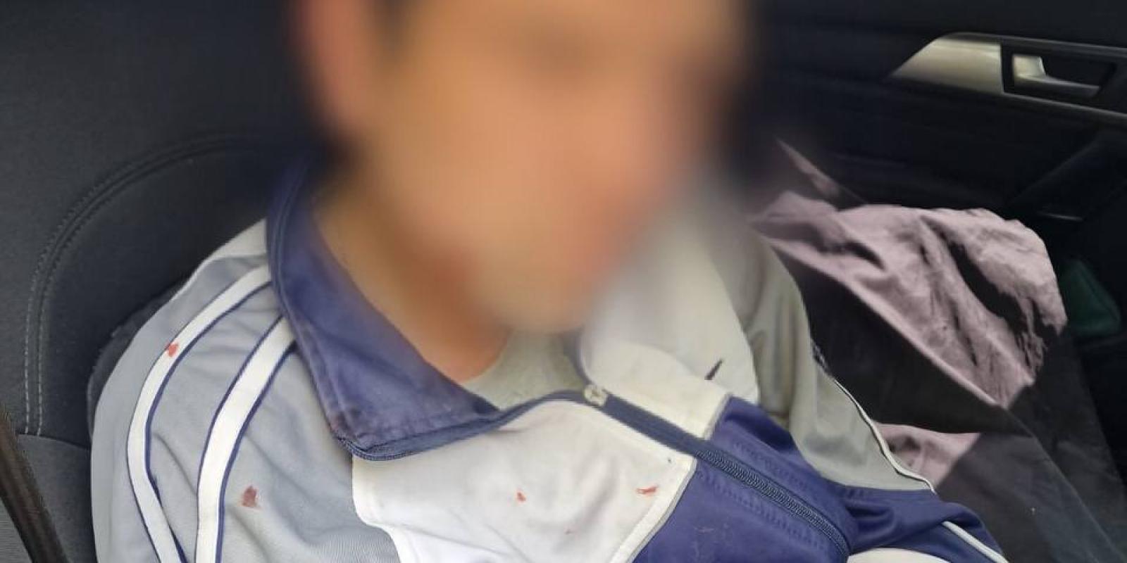 Різанина біля магазину на Київщині: чоловік вдарив ножем у живіт товариша