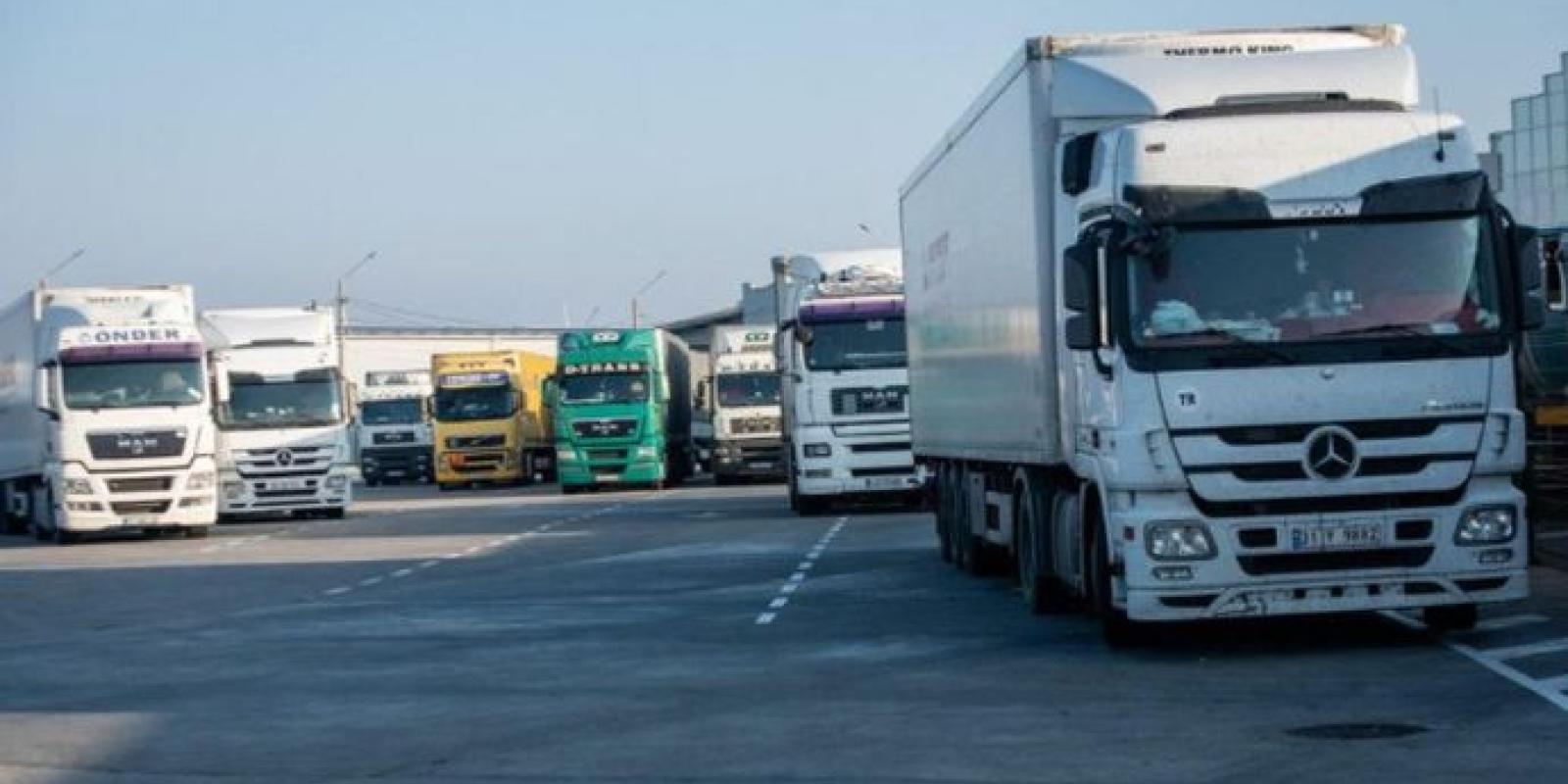 З наступного тижня в’їзд вантажівок до Києва під час повітряної тривоги заборонено З наступного тижня в’їзд вантажівок до Києва під час повітряної тривоги заборонено