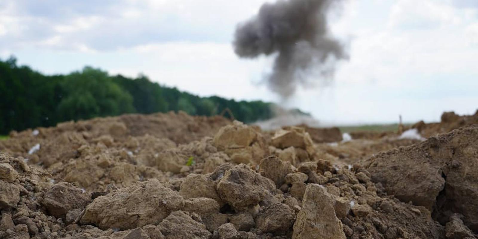 Сьогодні у Київській області лунатимуть вибухи: знищуватимуть вибухонебезпечні предмети Сьогодні у Київській області лунатимуть вибухи: знищуватимуть вибухонебезпечні предмети
