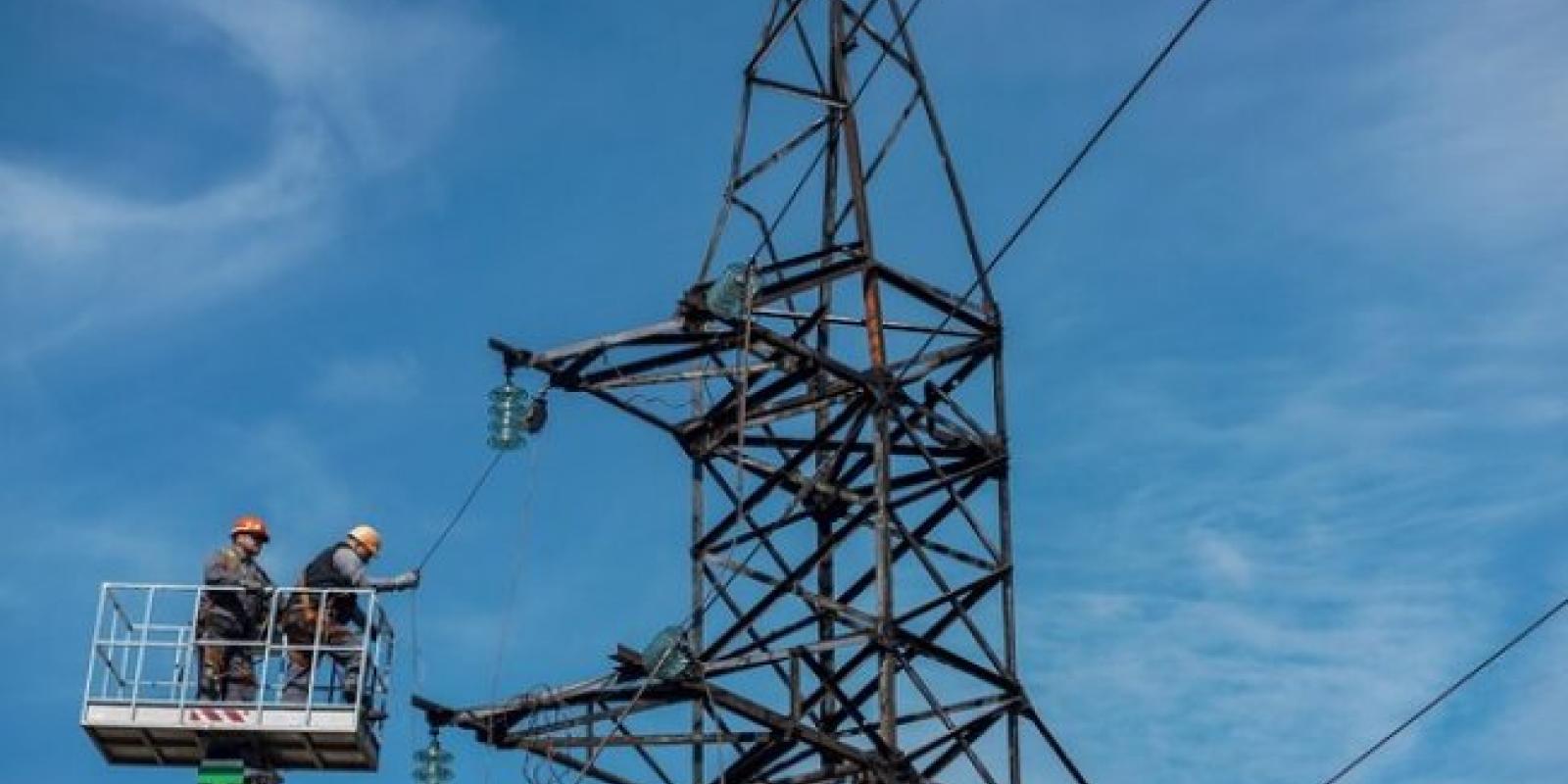 Понад 2,5 тисячі звернень за місяць: Київщина – лідер зі скарг на енергетиків