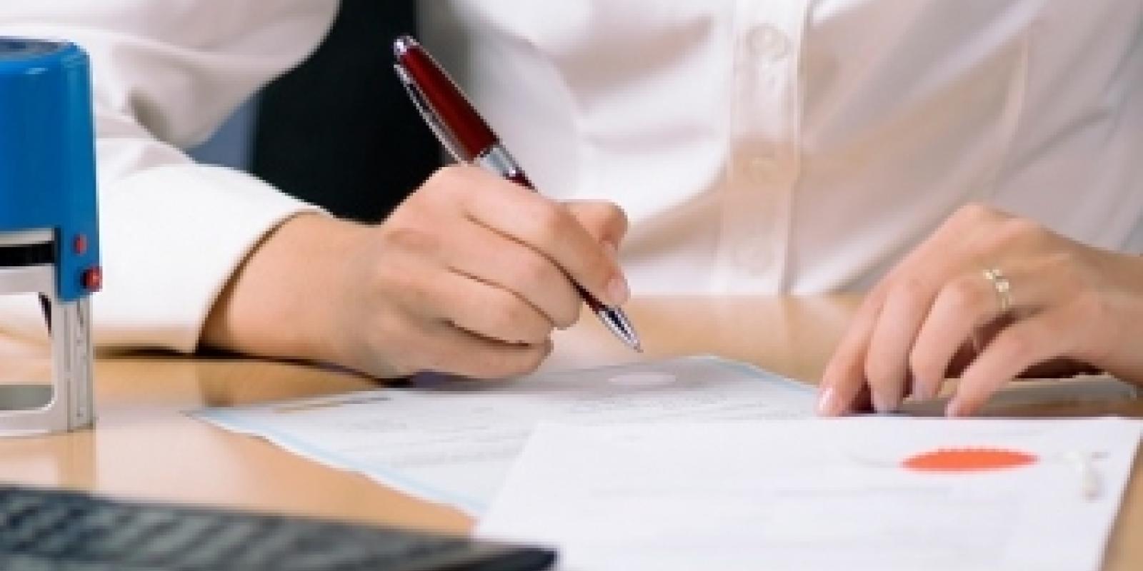 Мешканці Київщини можуть отримати безкоштовну консультацію нотаріуса: як потрапити Мешканці Київщини можуть отримати безкоштовну консультацію нотаріуса: як потрапити